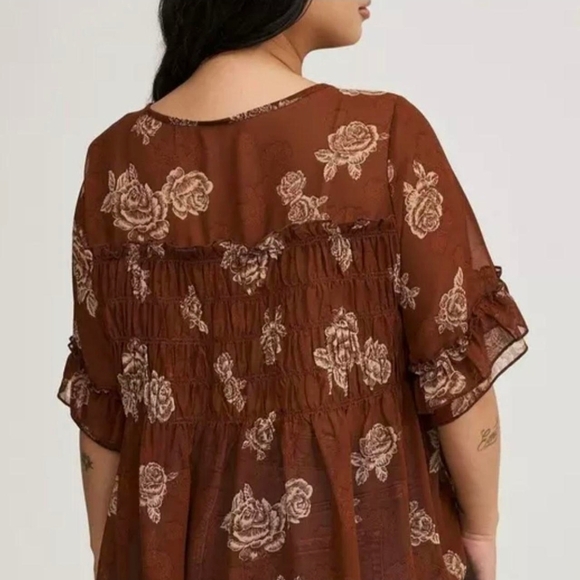 🌹 Sheer Brown Rose Print Ruffle Sleeve Blouse – Torrid Size 0 🌿
#boho #cottage - Picture 4 of 9